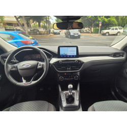 FORD KUGA ST LINE